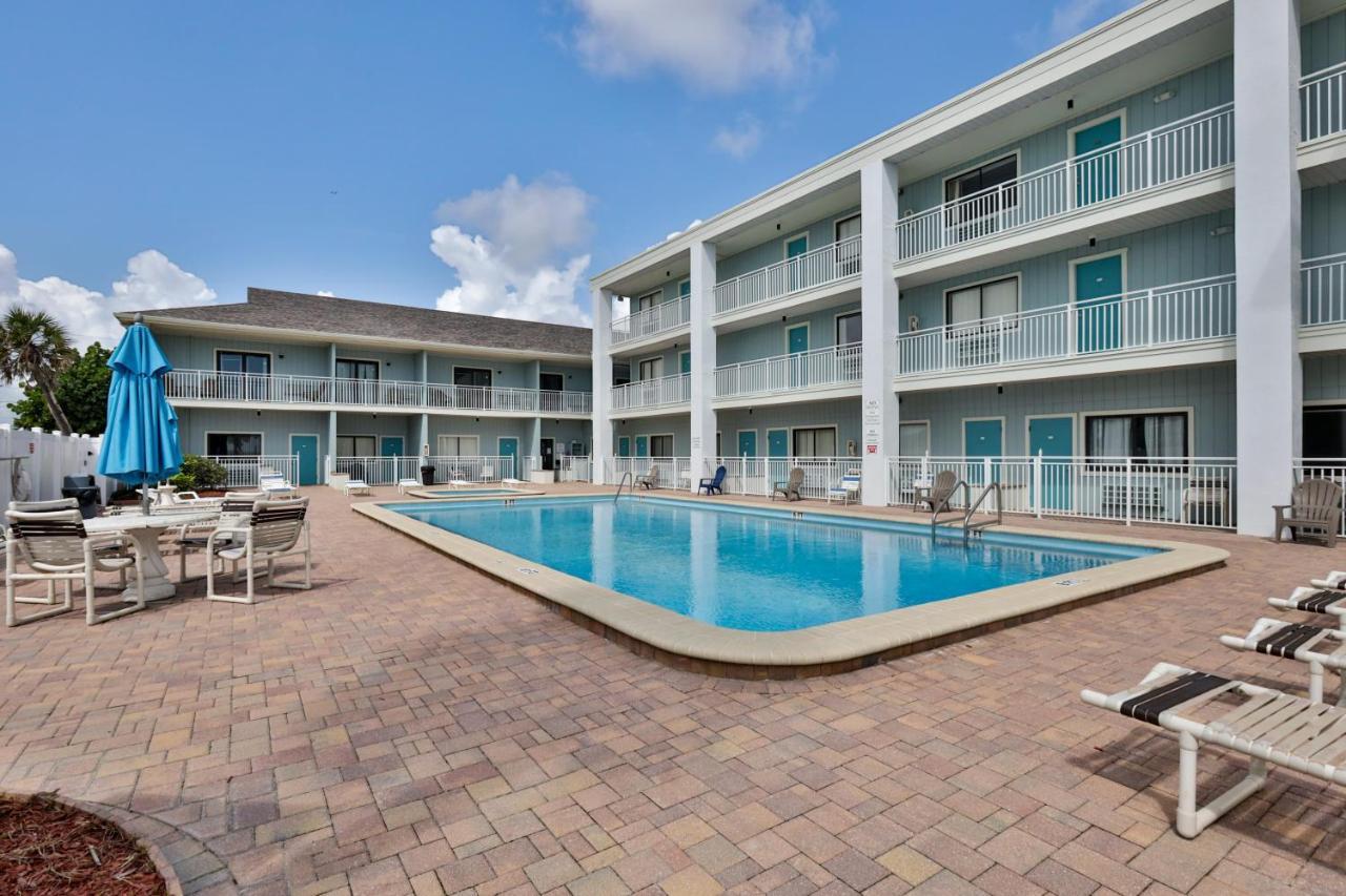 Coastal Waters Studio 111 - Pool Side Studio Hotel New Smyrna Beach Buitenkant foto
