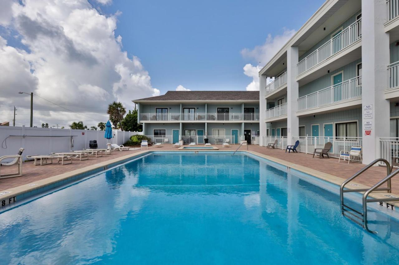 Coastal Waters Studio 111 - Pool Side Studio Hotel New Smyrna Beach Buitenkant foto